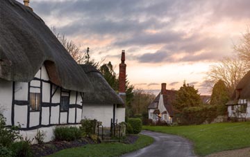 is Combe Almer thatch roofing popular